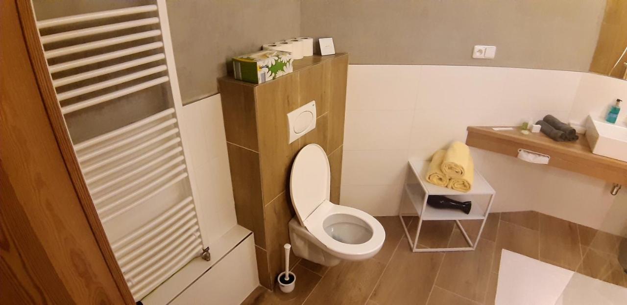 Three Apartment Františkovy Lázně المظهر الخارجي الصورة