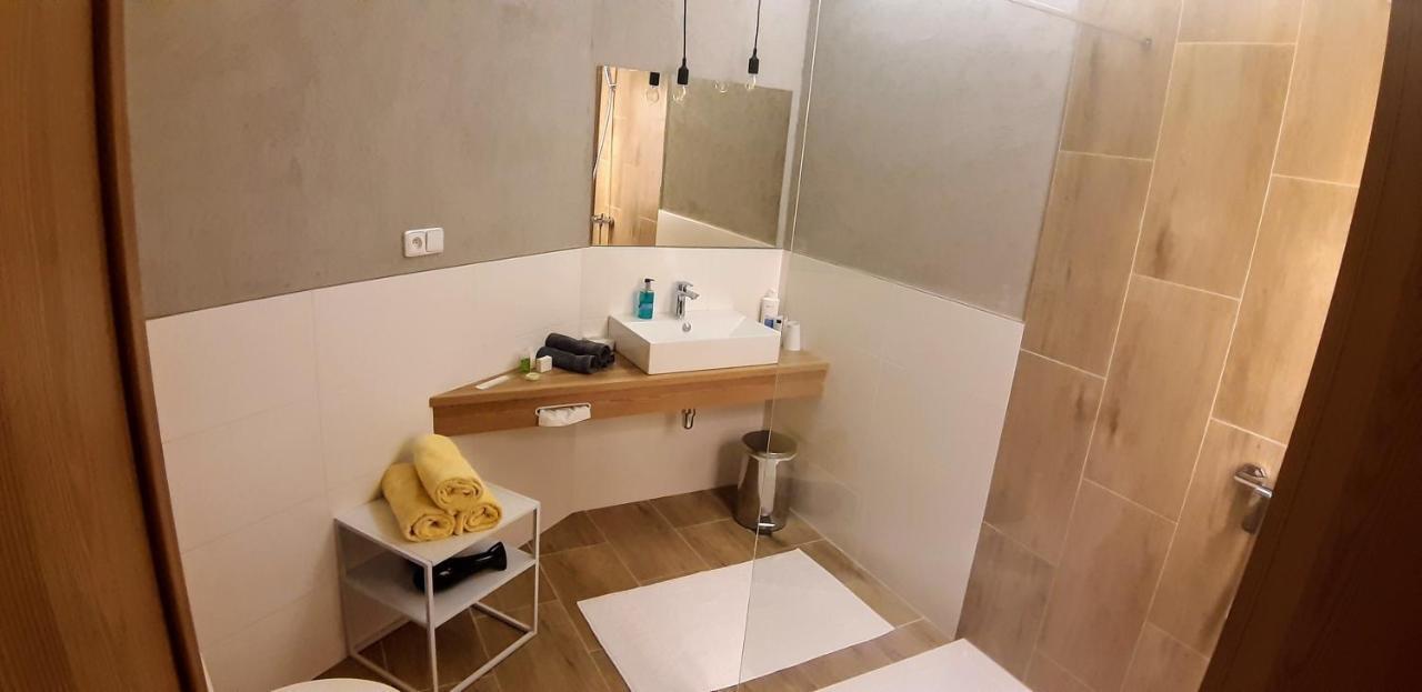 Three Apartment Františkovy Lázně المظهر الخارجي الصورة